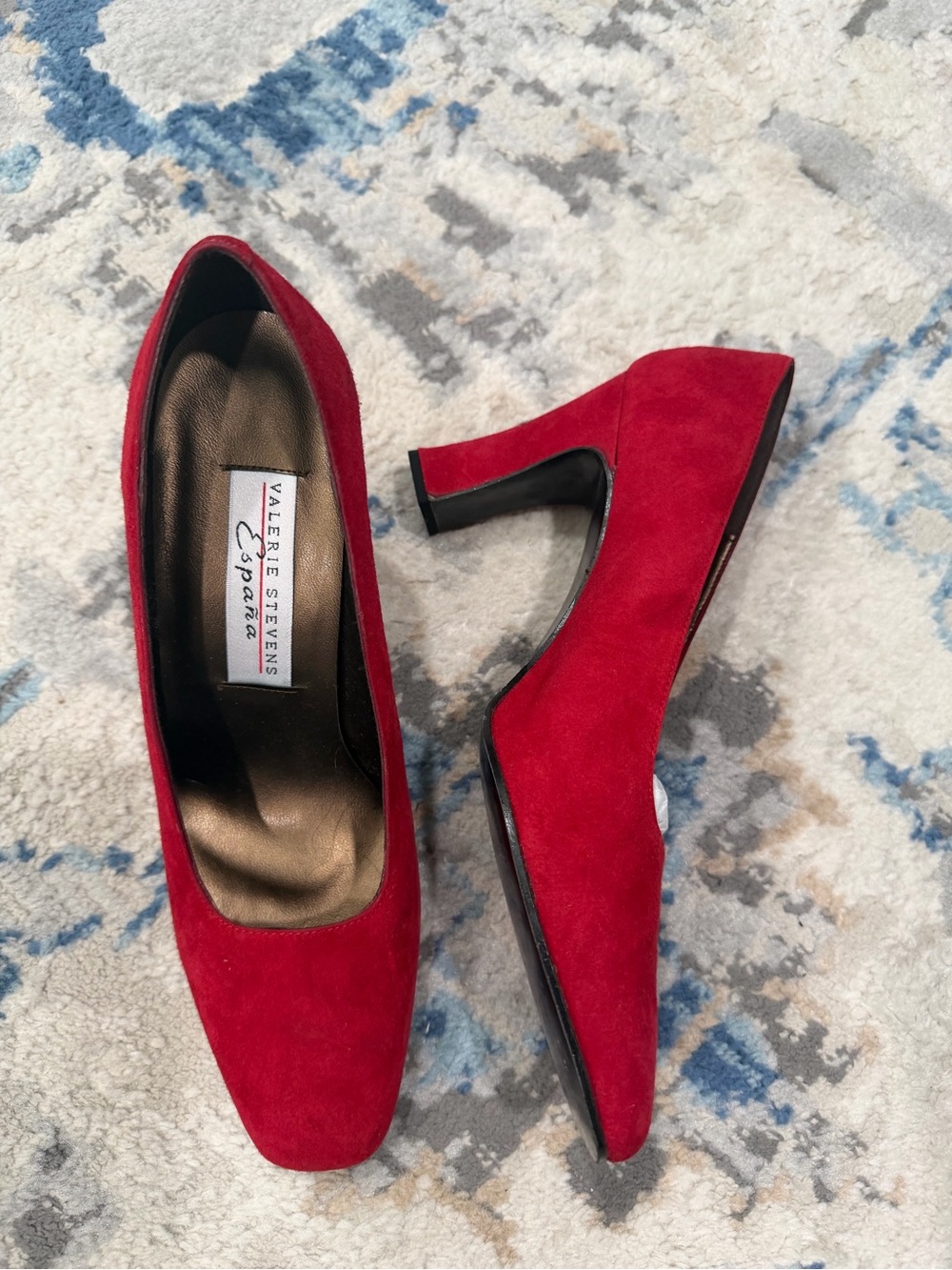 Valerie Stevens Red Suede Block Heel Pumps